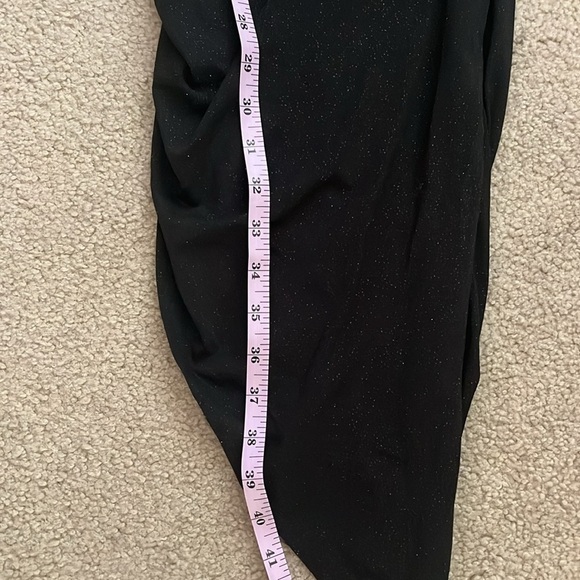 “Lulus: One- Shoulder evening dress size XS” - Picture 7 of 12